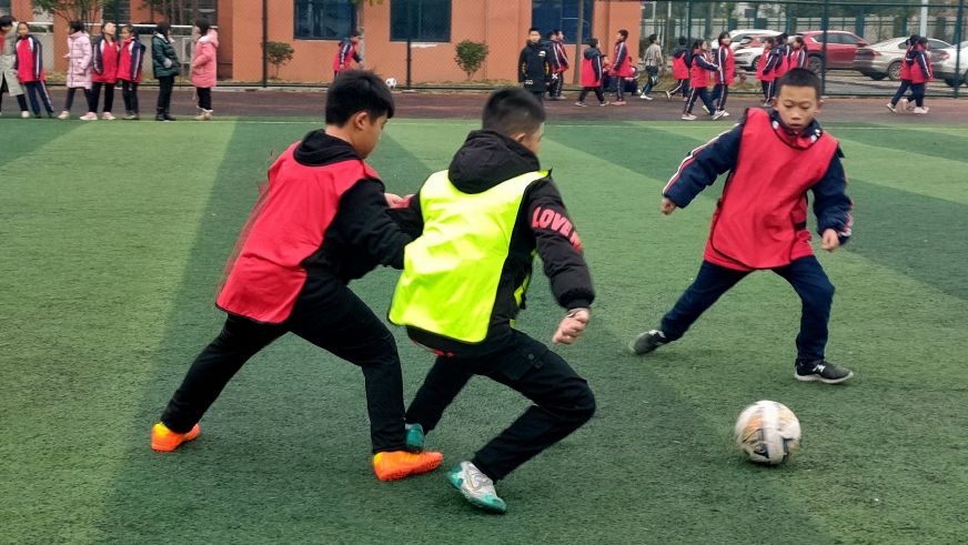 五岭路校园足球联赛,朝阳街小学足球联赛比赛