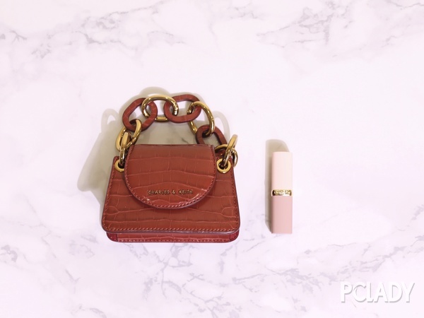 缤纷夏日的主题相关内容,缤纷夏日必备