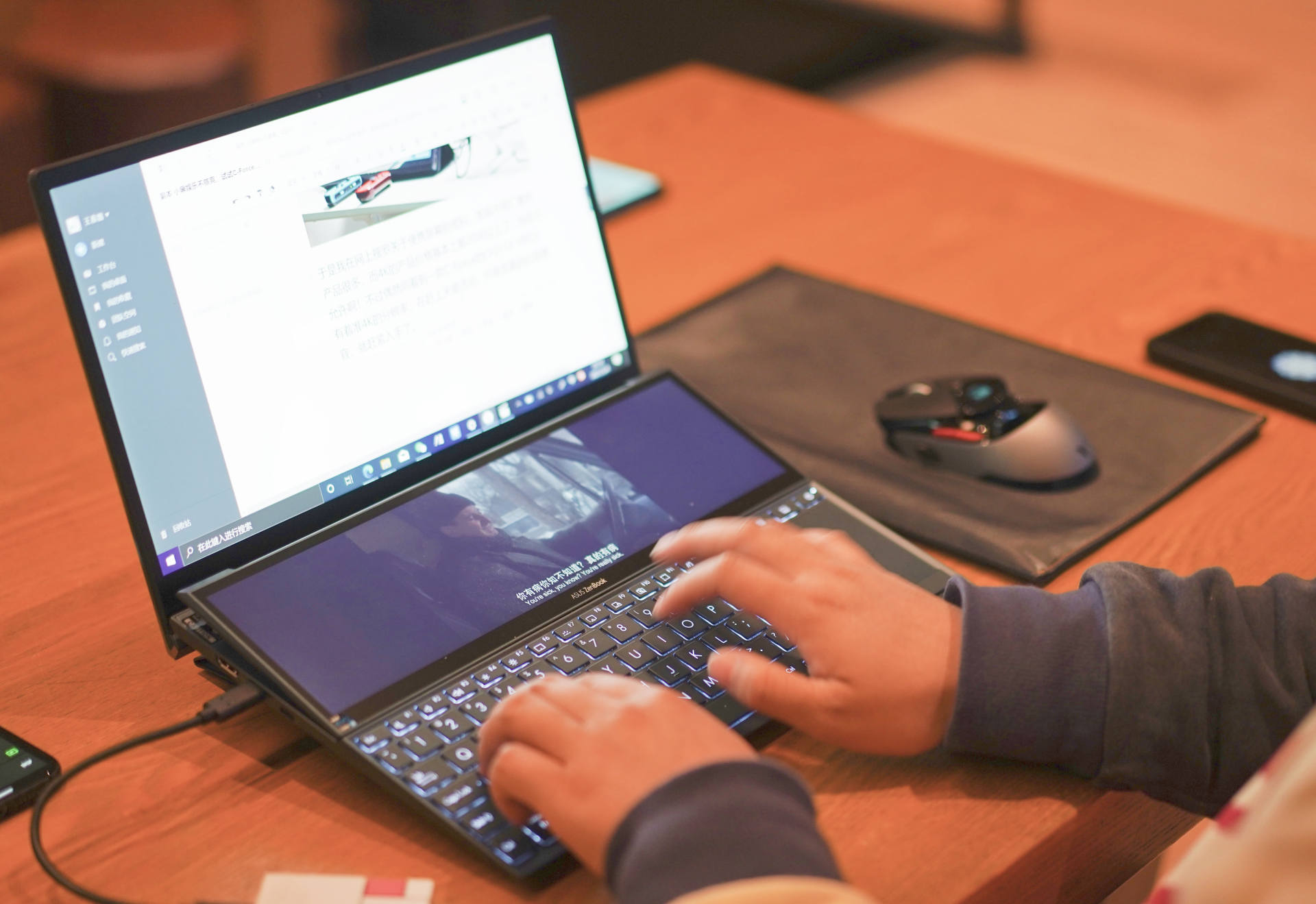 华硕灵耀x双屏pro和rog冰刃双屏,华硕灵耀x双屏i7独显笔记本评测