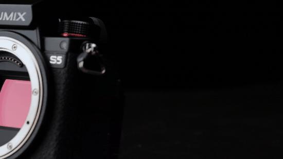 松下全画幅微单s5对焦,松下s5全画幅微单变焦镜头推荐