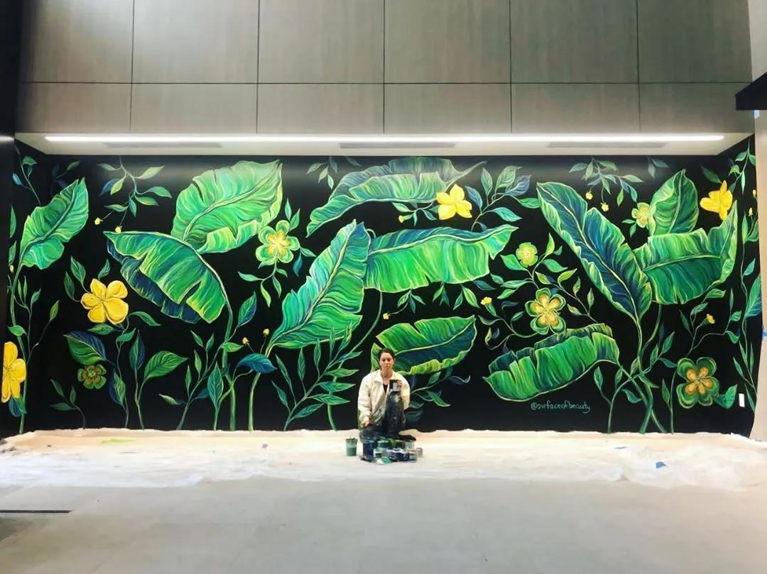 爱死这种手绘墙了，效果太美美到邻居羡慕嫉妒，网友：抢墙纸生意