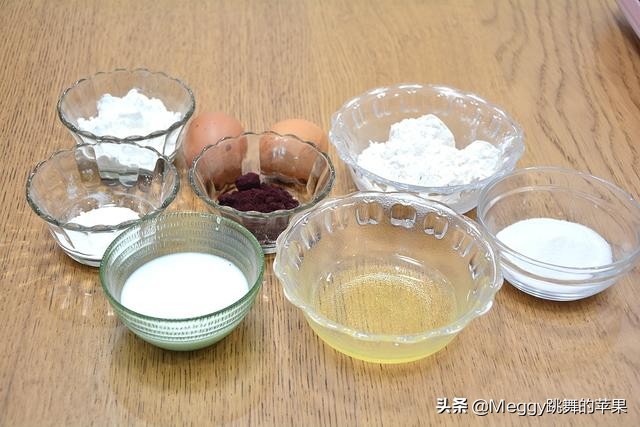 小型华夫饼机各种做法,小型华夫饼机做早餐