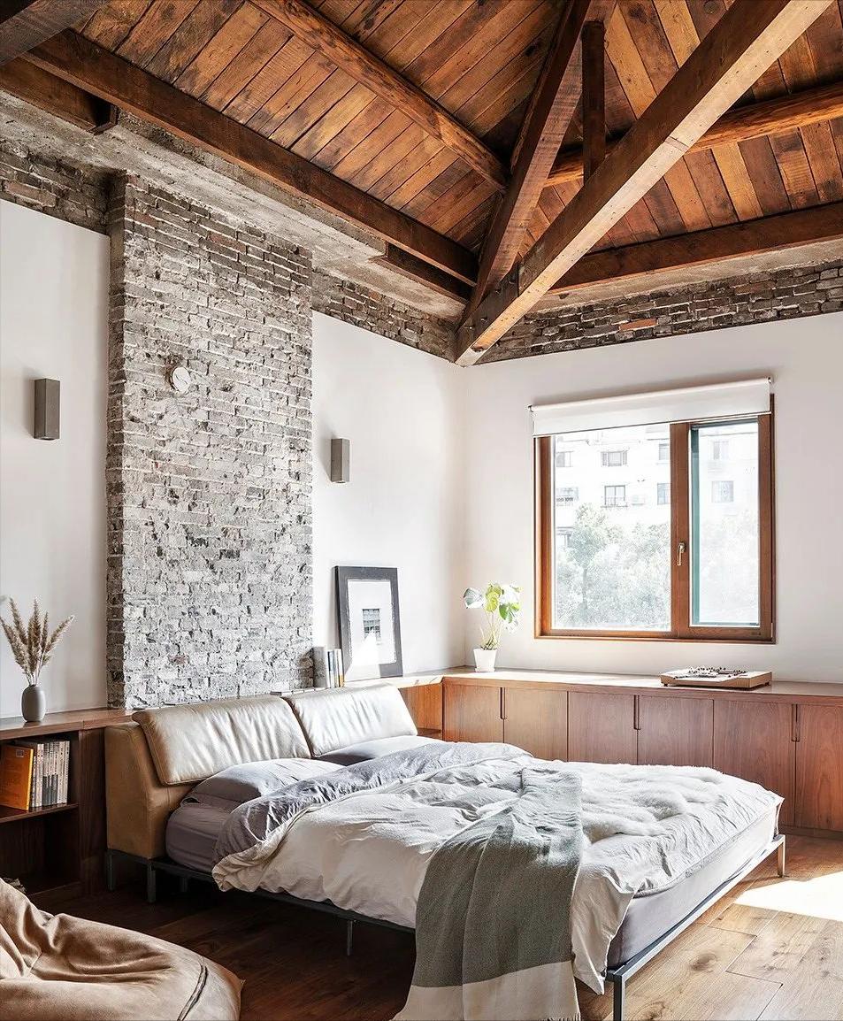 百年老宅的硬核改造全记录,百年老宅惊艳改造