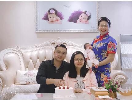 【喜报】聚焦双胞胎兄弟的满月礼，安琪贝儿专家级奶奶爱意满满
