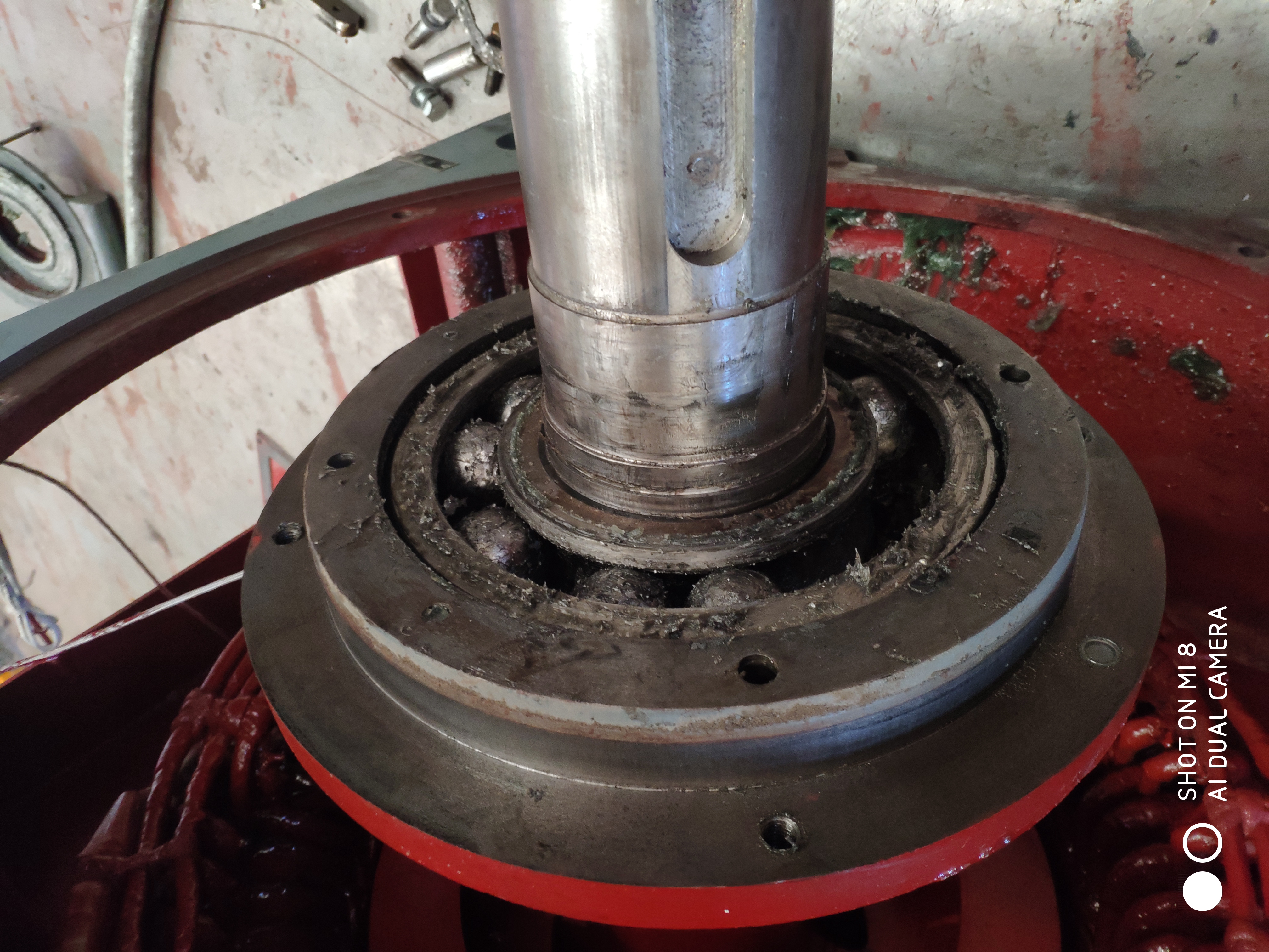 轴承发热有几种原因如何处理,电机轴承发烫是什么原因