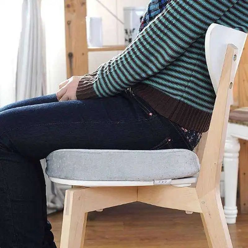 屁股坐久两边长期发黑怎么去,长期坐凳子屁股发黑抹什么药