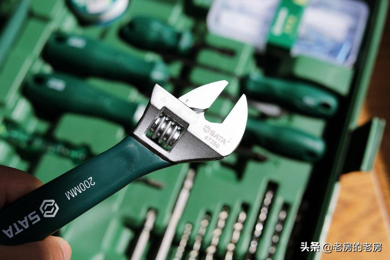 实用家居用品男人,世达工具箱套装400多件多少钱