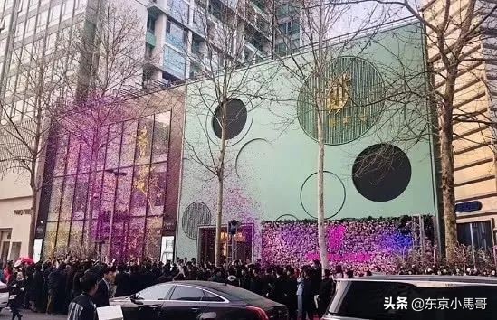 OMG！刚听说范冰冰开美容院了...真的不继续带货了么？？