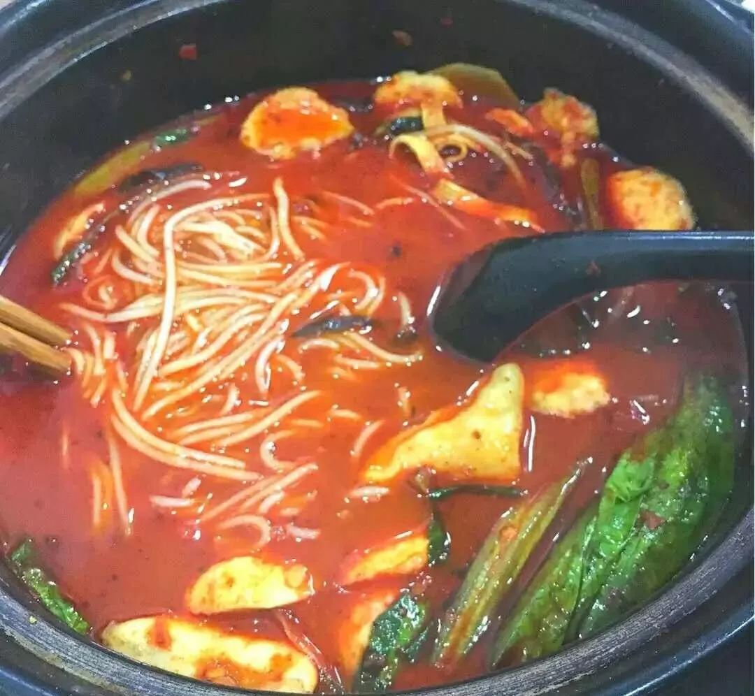 西安必吃的15家超好吃的米线合集,西安最有名的九家米线