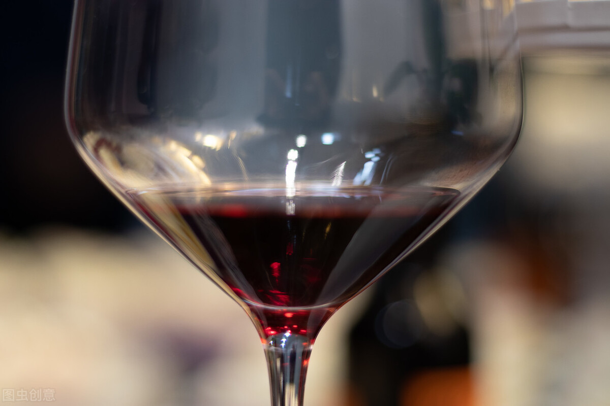 葡萄酒怎样醒酒才好喝,侍酒师高级醒酒
