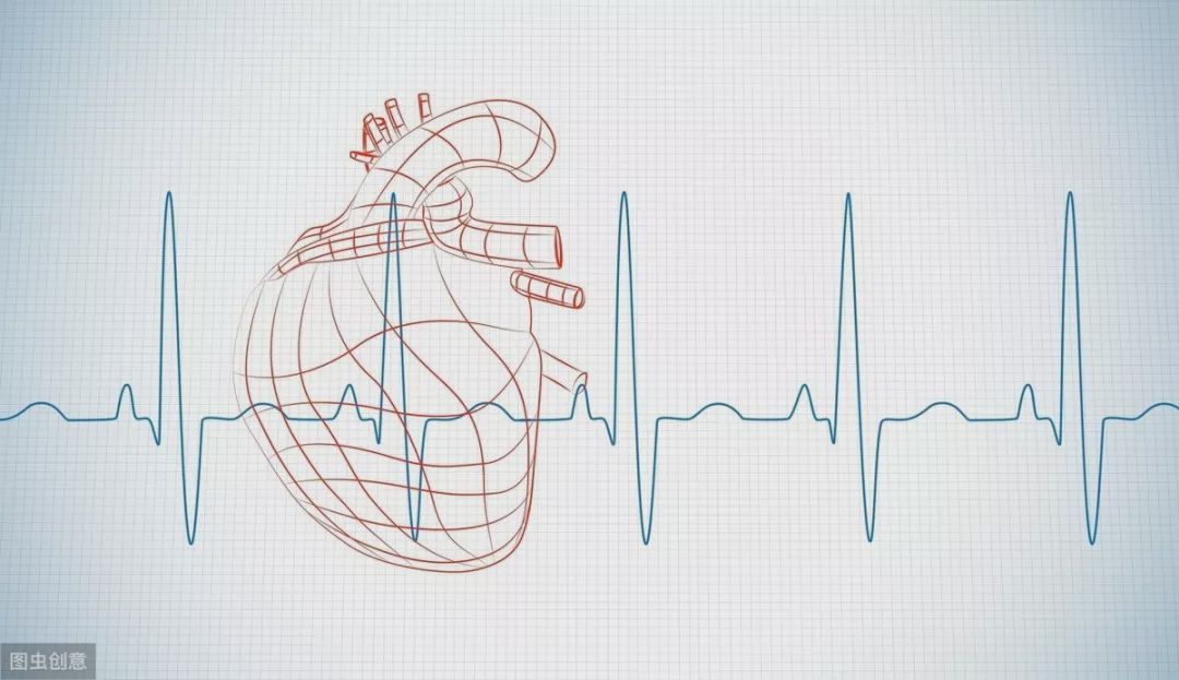 男子入院后狂躁不安说墙后有人，医生跟他说会算命，患者才安定了