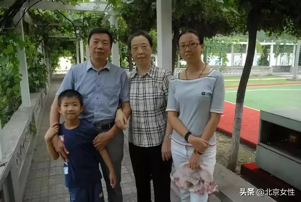 最美书香家庭分享,最美分享