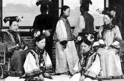 后宫的选美流程是这样的