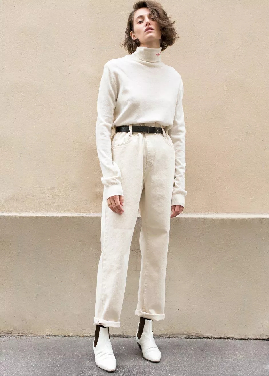 最近很火的塞衣角方式,女生塞衣角技巧