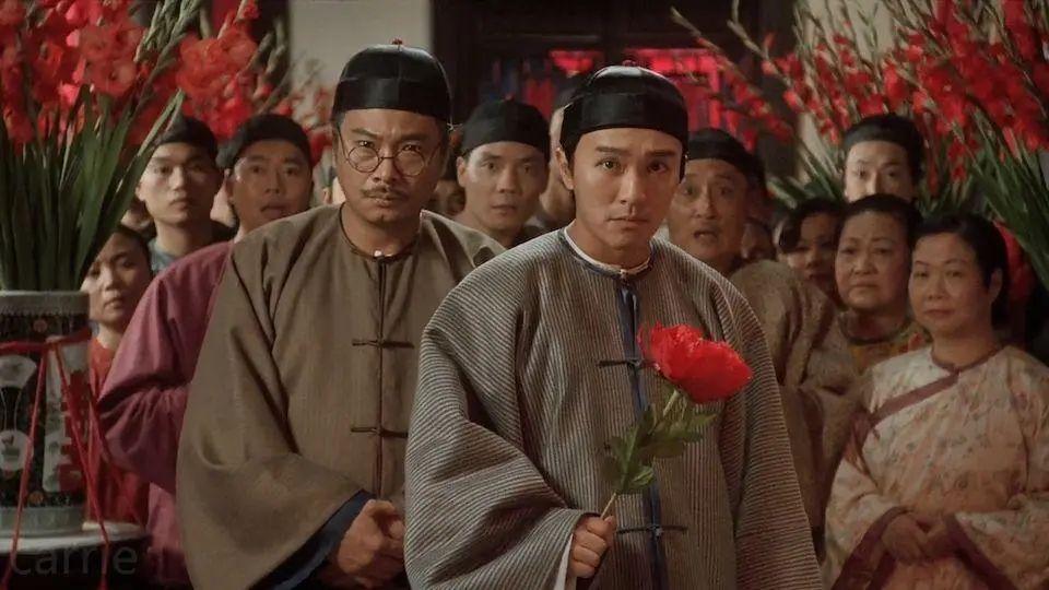 周星驰吊唁吴孟达现场完整,周星驰送别吴孟达视频全程