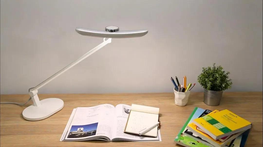 爱优治疗近视,爱优喂如何促进宝宝的口腔发育