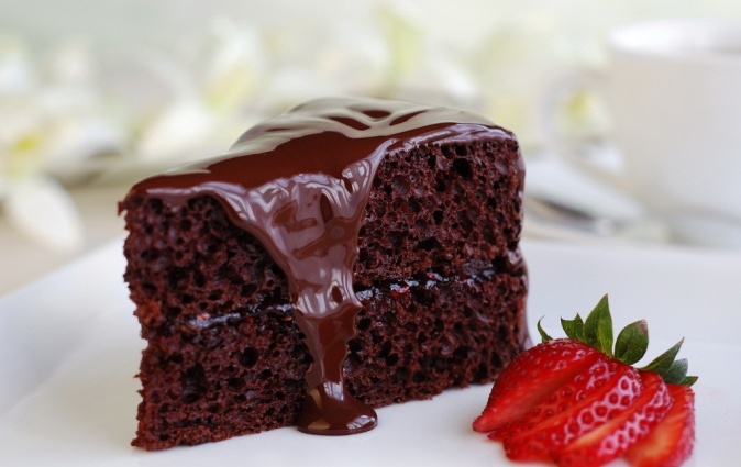 为什么过生日要吃生日蛋糕呢,过生日的时候为什么要吃蛋糕