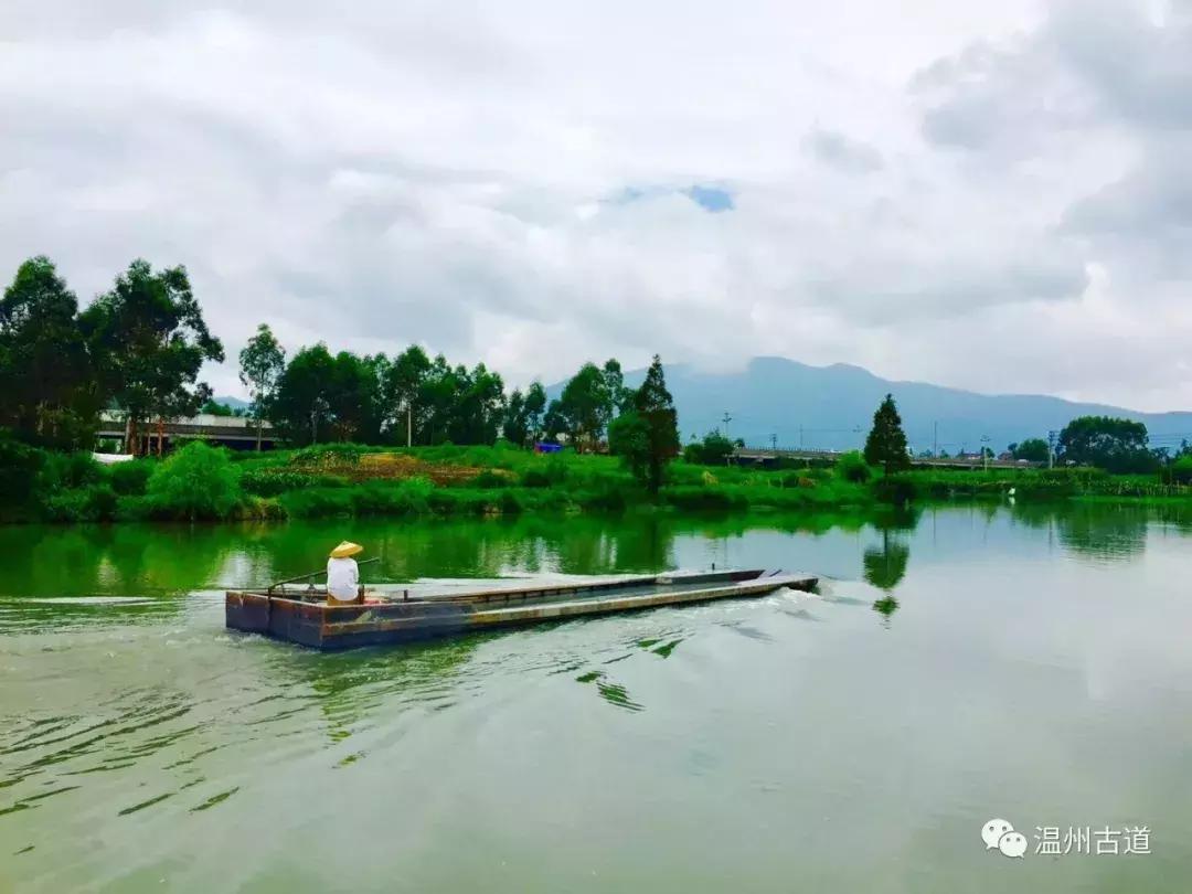 平阳鸣山古村落图片,千年古村平阳县鸣山村古城夜景