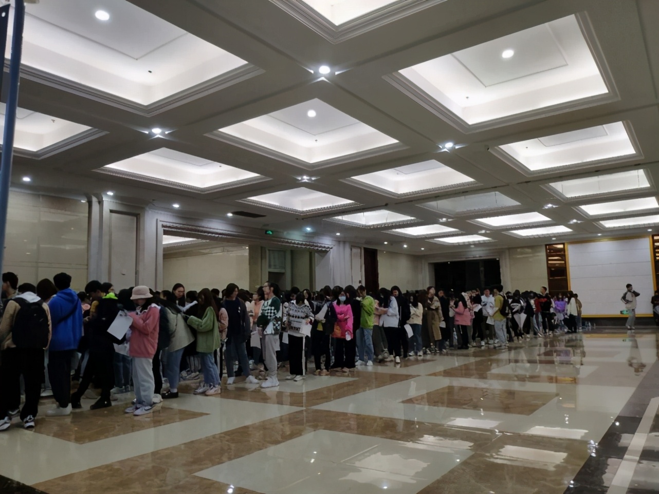 重庆康华医院体检收费多少,康华体检分部