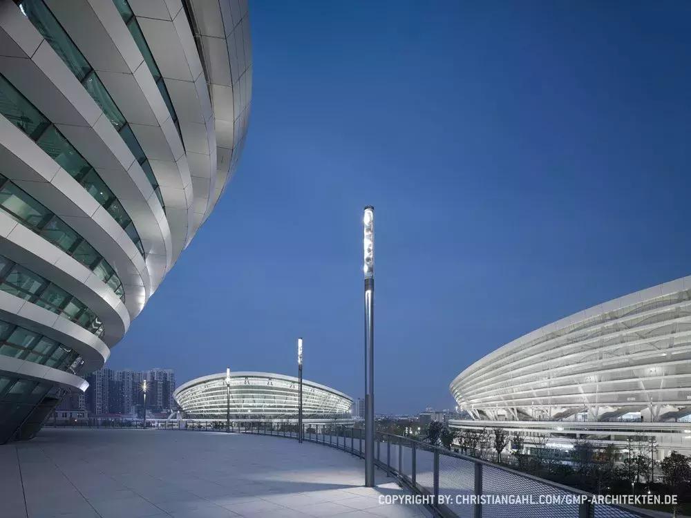gmp建筑设计作品杭州,gmp建筑体育场