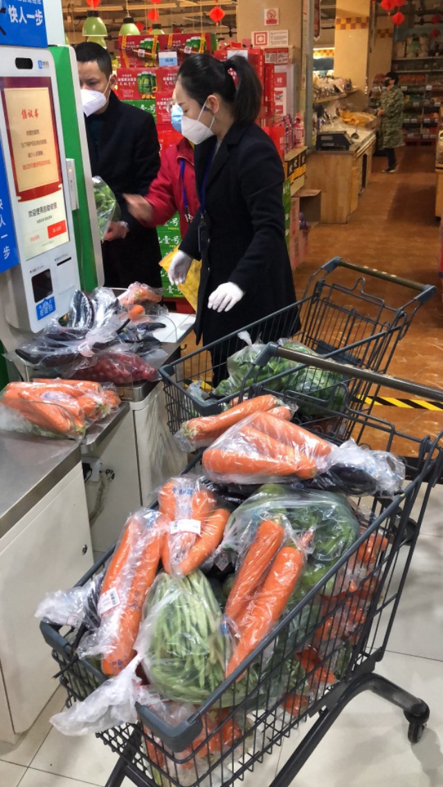 大疫封城  联勤有爱