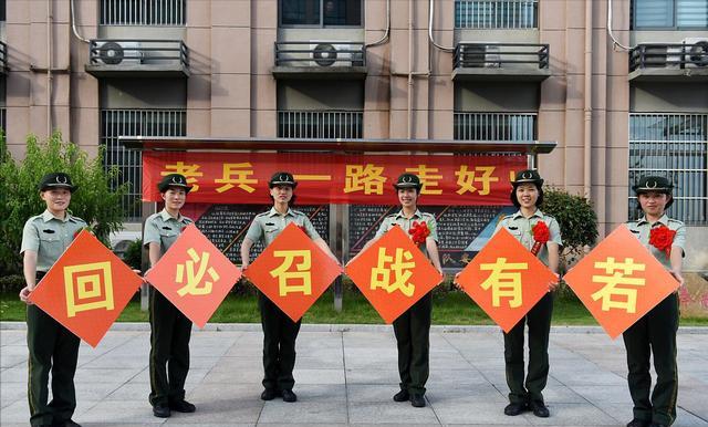 为什么说当兵不能当副班长,当兵为什么只能当2年