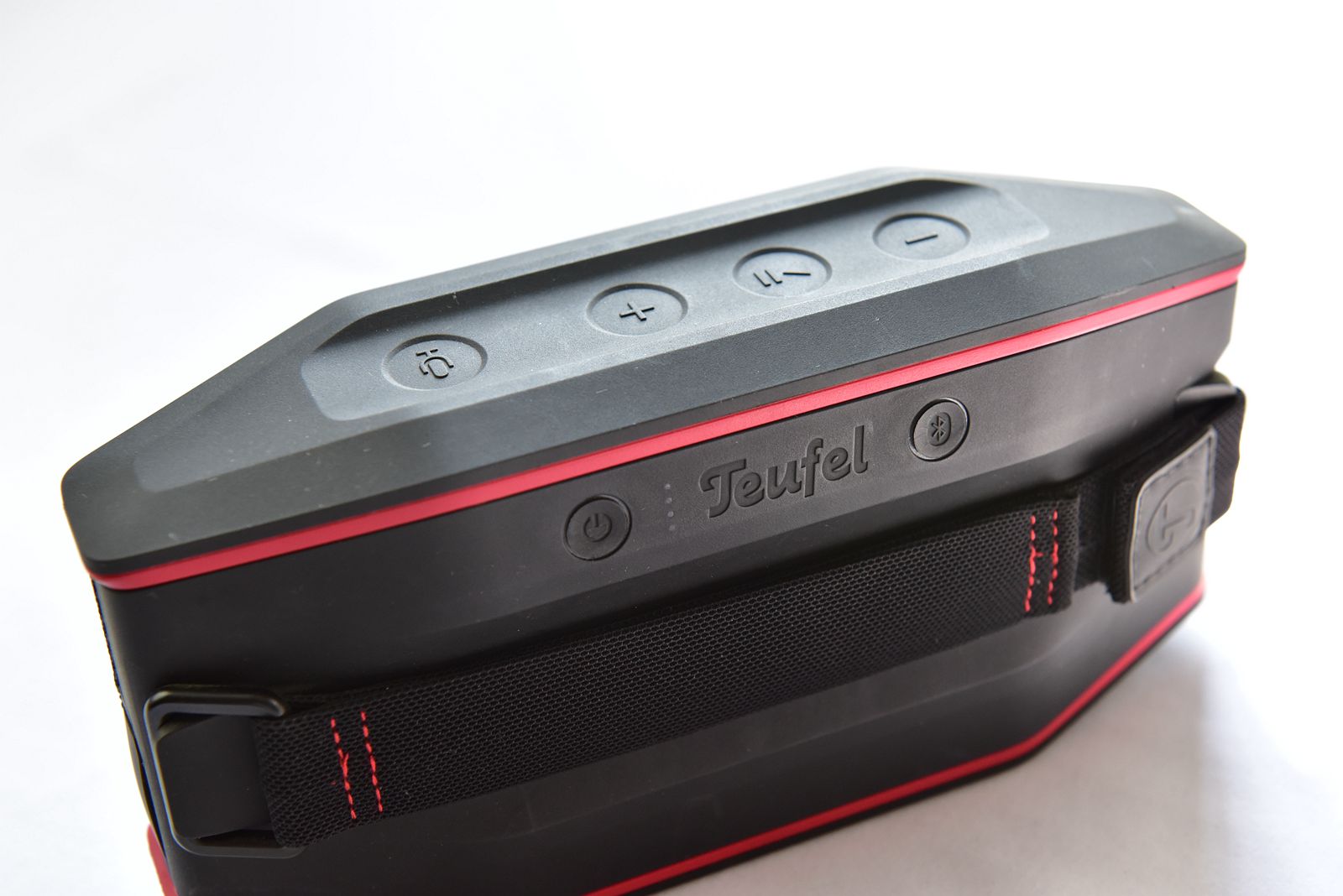 拼多多上jbl蓝牙音箱靠谱吗,jblflip5蓝牙音箱评测