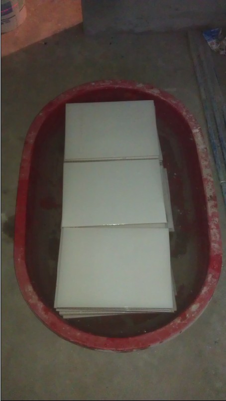 找师傅贴瓷砖需要注意什么,瓦工贴瓷砖前需要注意什么