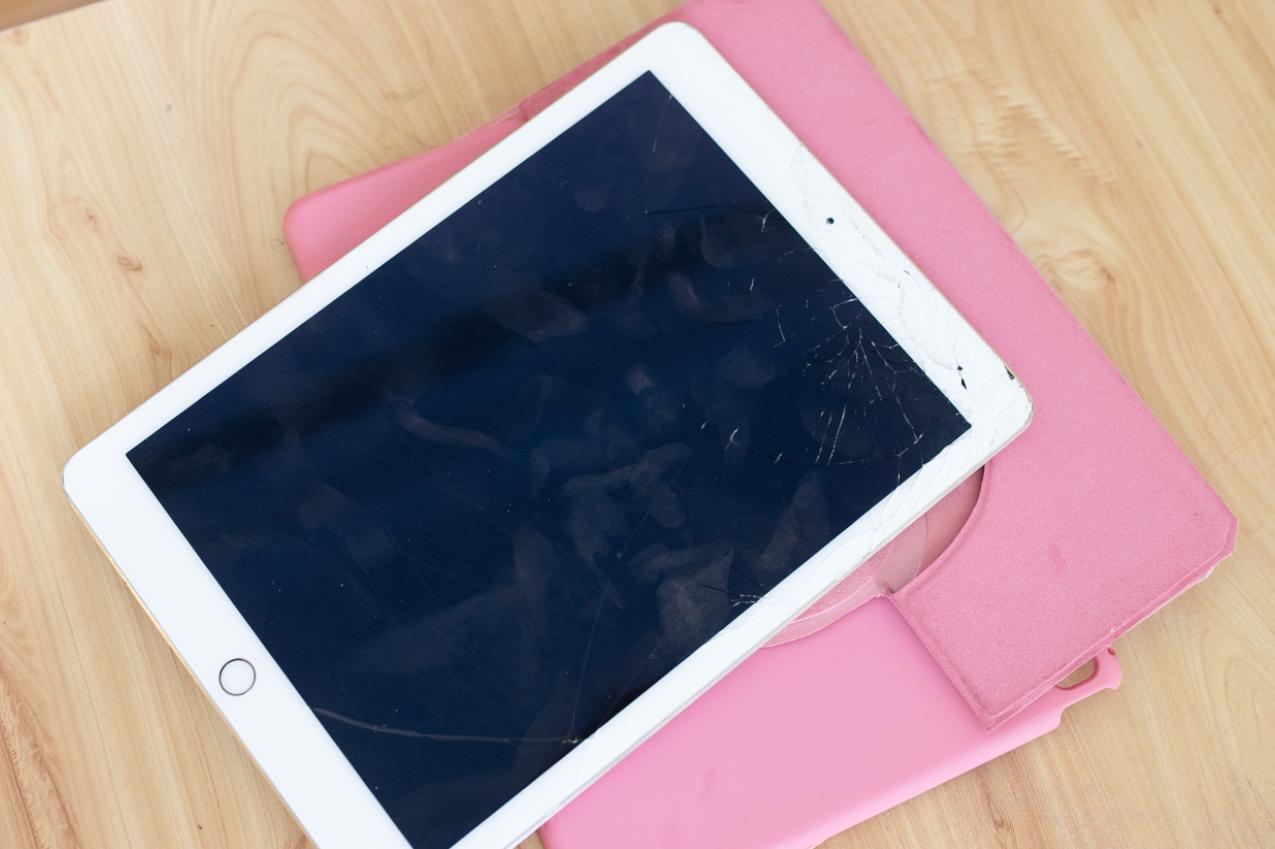 以为是个王者结果是个青铜卡点,以为是个王者结果是个青铜配音