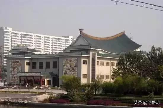 世界最震撼的人文景观,世界上的独特人文景观