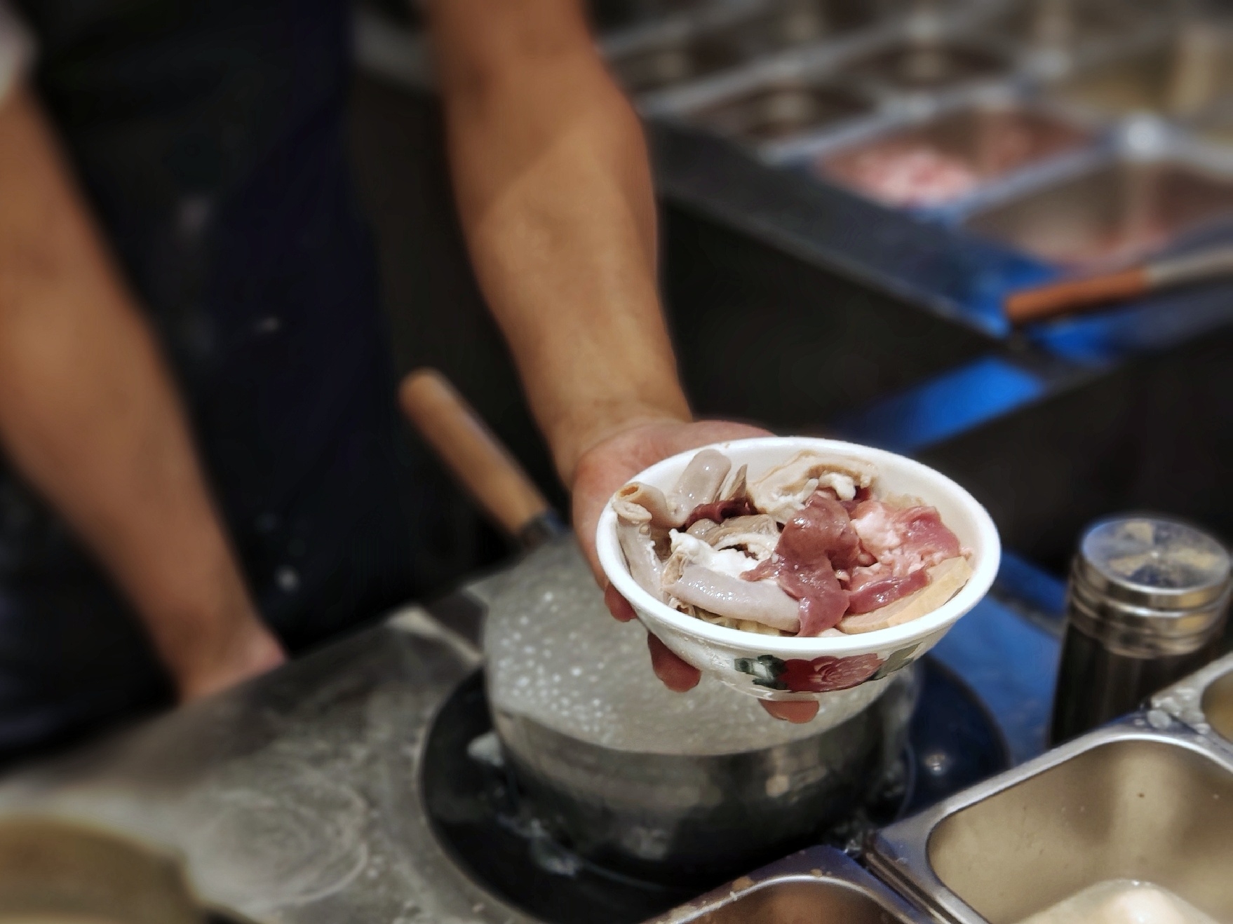 椴滅部涓栧,娣卞湷椴滅部涓栧