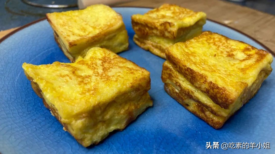 爆浆西多士早餐食谱,奶香西多士烤箱做法