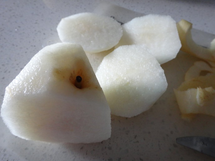 自制糖水梨子罐头,自制糖水梨的做法