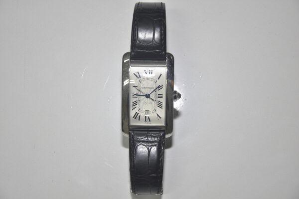 720万名表拍卖背后：公安局长与女下属酒店开房被*拍偷**敲诈，销毁证据后放人