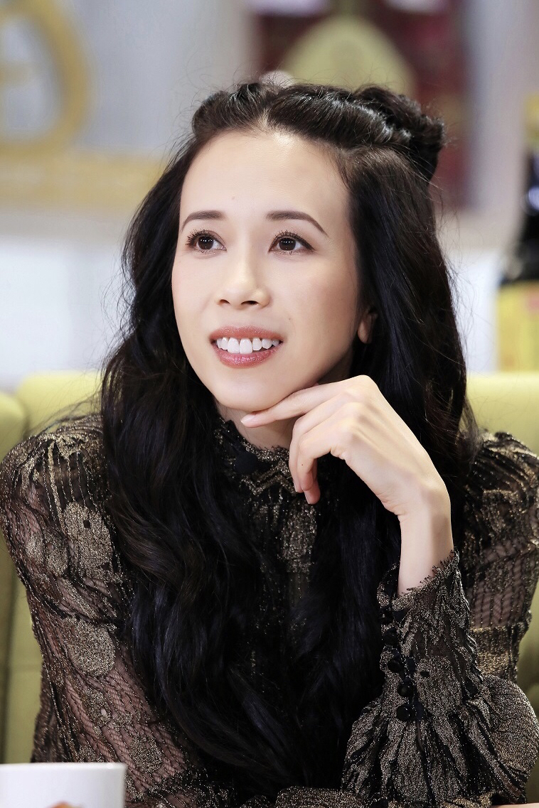 因穿辱华品牌衣服，莫文蔚本人道歉后，为何仍有网友不买账？