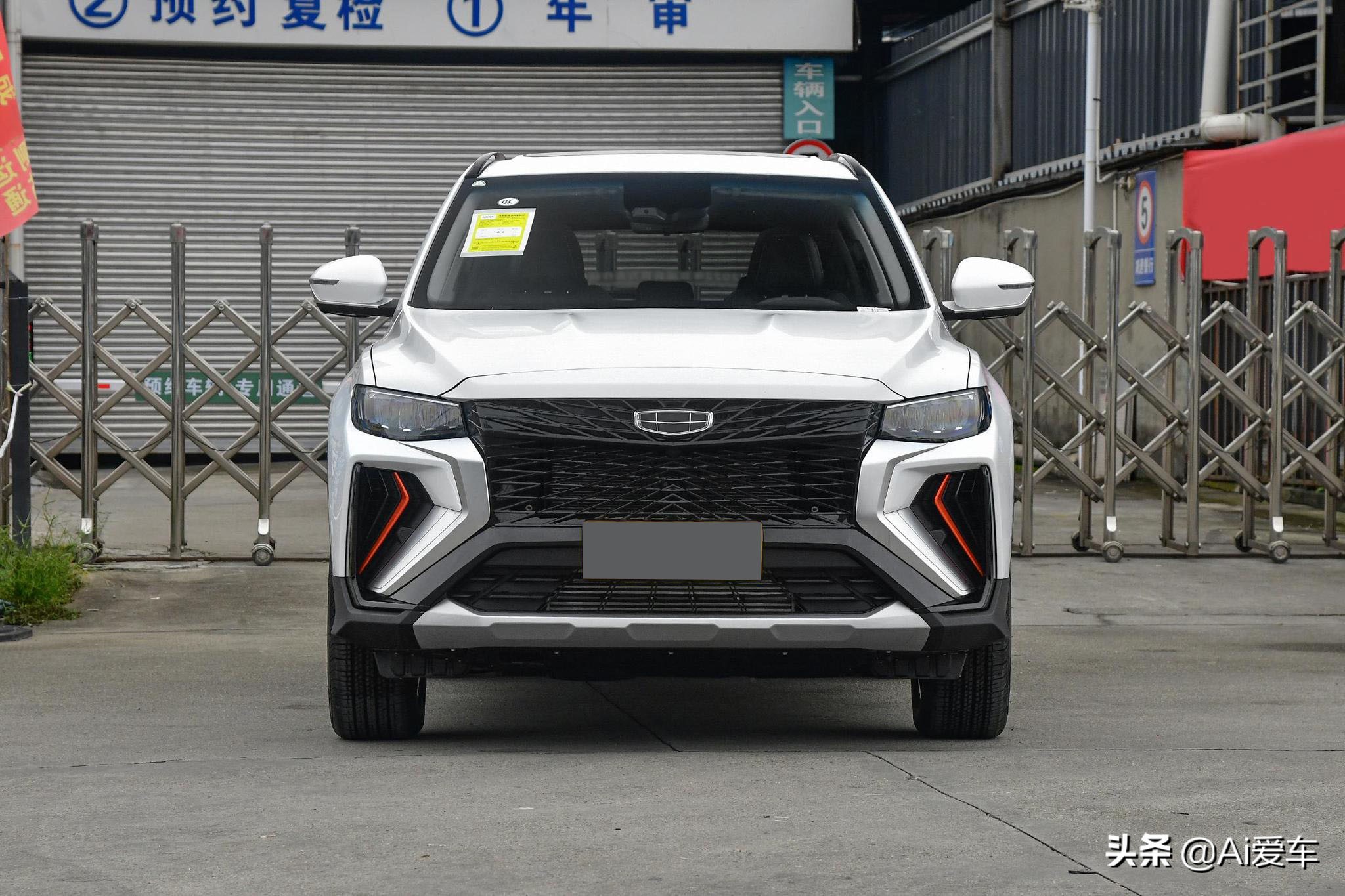 2020款吉利博越1.8t自动suv落地价,省油空间大动力足价格便宜的suv