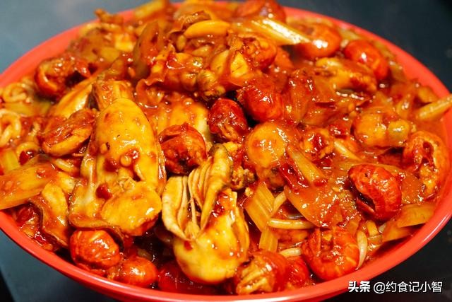 新疆爆辣炒米粉私藏美食大分享,吃爆辣新疆炒米粉合集