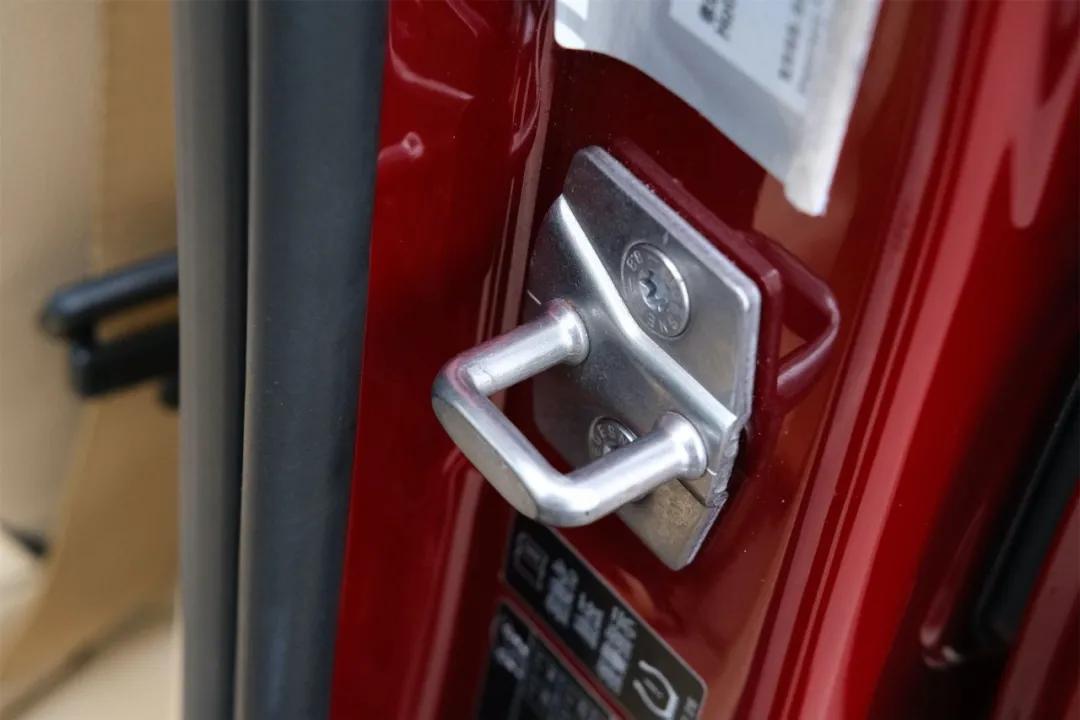 18款宝马318i二手价格 (宝马318i 倒车镜怎么设置自动翻转)