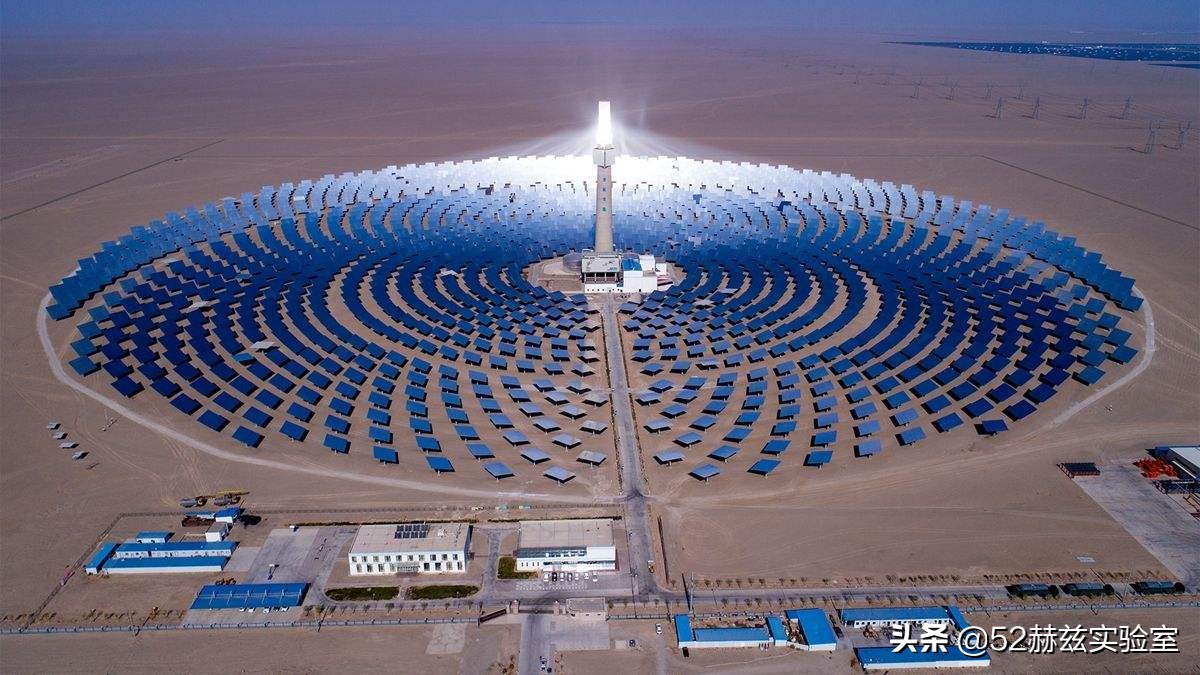 超级镜子发电站建设过程,1200面镜子发电