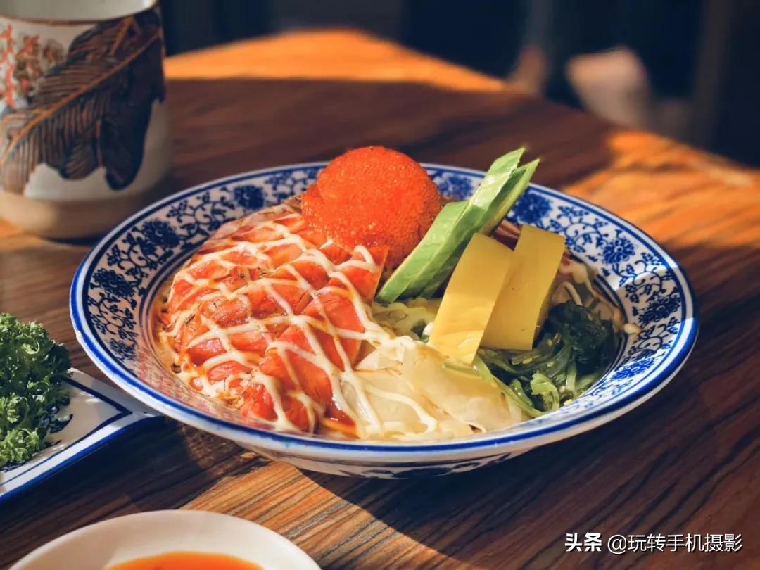 真羡慕那些拍照不用修图的女孩子,为什么那么多人喜欢iphone拍照