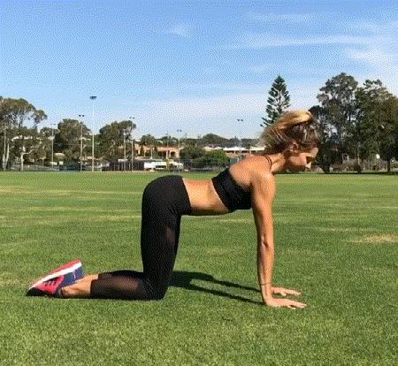 拉伸动作大全运动前后拉伸,9个拉伸动作塑形美体