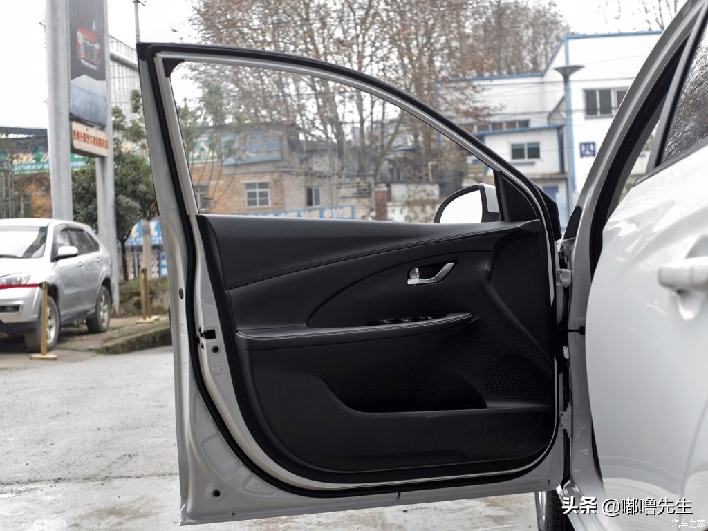 试驾长安悦翔v7,长安悦翔试驾第一视觉