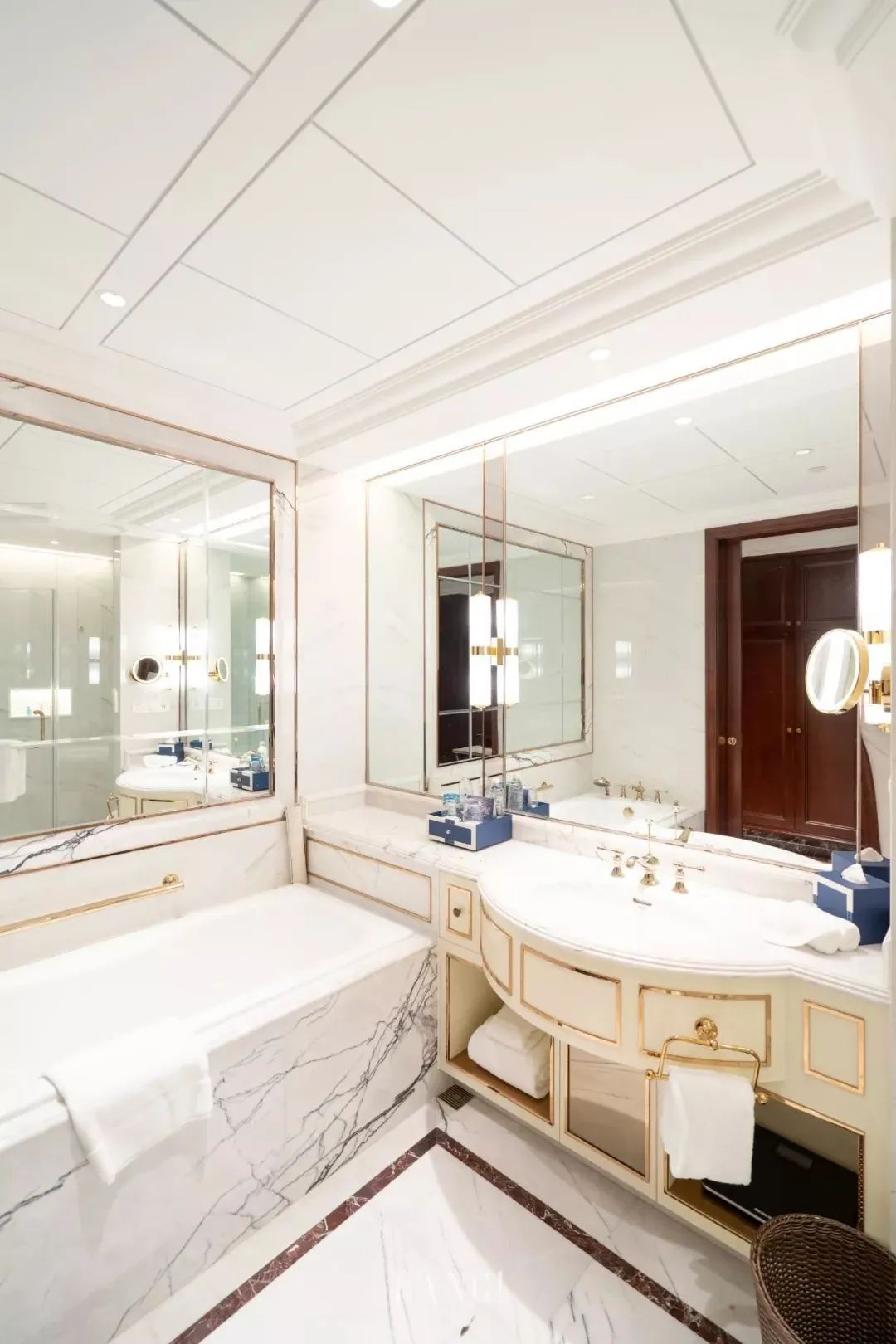 住进风景里民族风情酒店,入住高颜值酒店的感觉