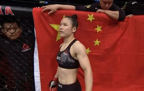 张伟丽为何能赢乔安娜,张伟丽为啥能夺冠