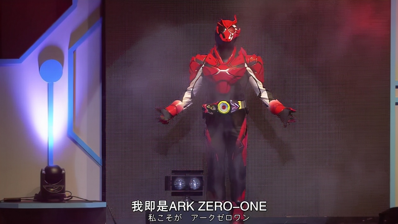 假面骑士圣刃剧场版帝骑复活,假面骑士圣刃终极巴哈姆特