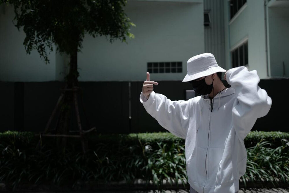 他泰最会跳舞的人:小地球人间扳手滚宝蹦迪小王子