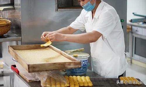 大中午的……看完这篇,更饿了