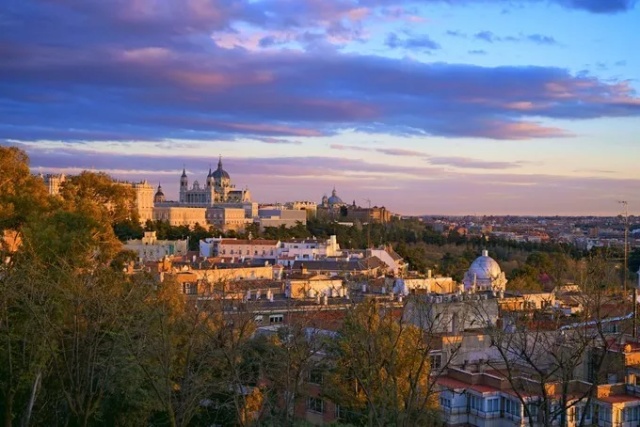 西班牙航空和葡萄牙航空,去西班牙有哪些国际航空
