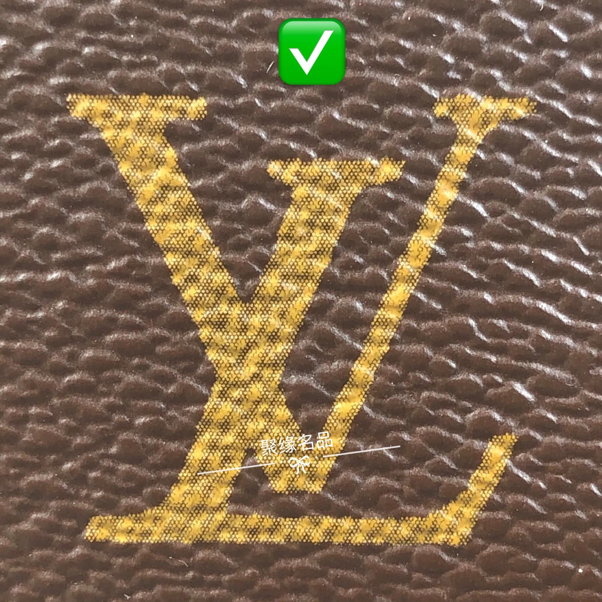 朋友从国外带回来的宝贝,朋友出去旅游带回的礼物