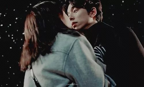 如何用一次约会让对方爱上你,约会怎样牵手或者肢体接触